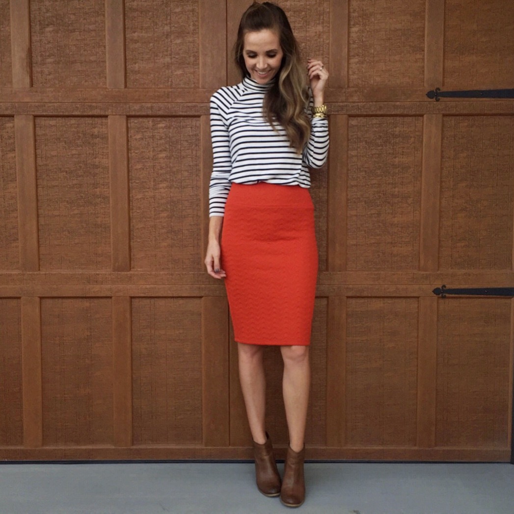 turtleneck and pencil skirt
