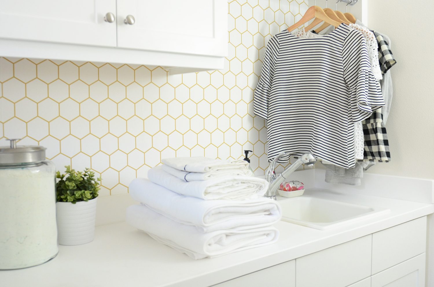 Merrick's Art Laundry Room