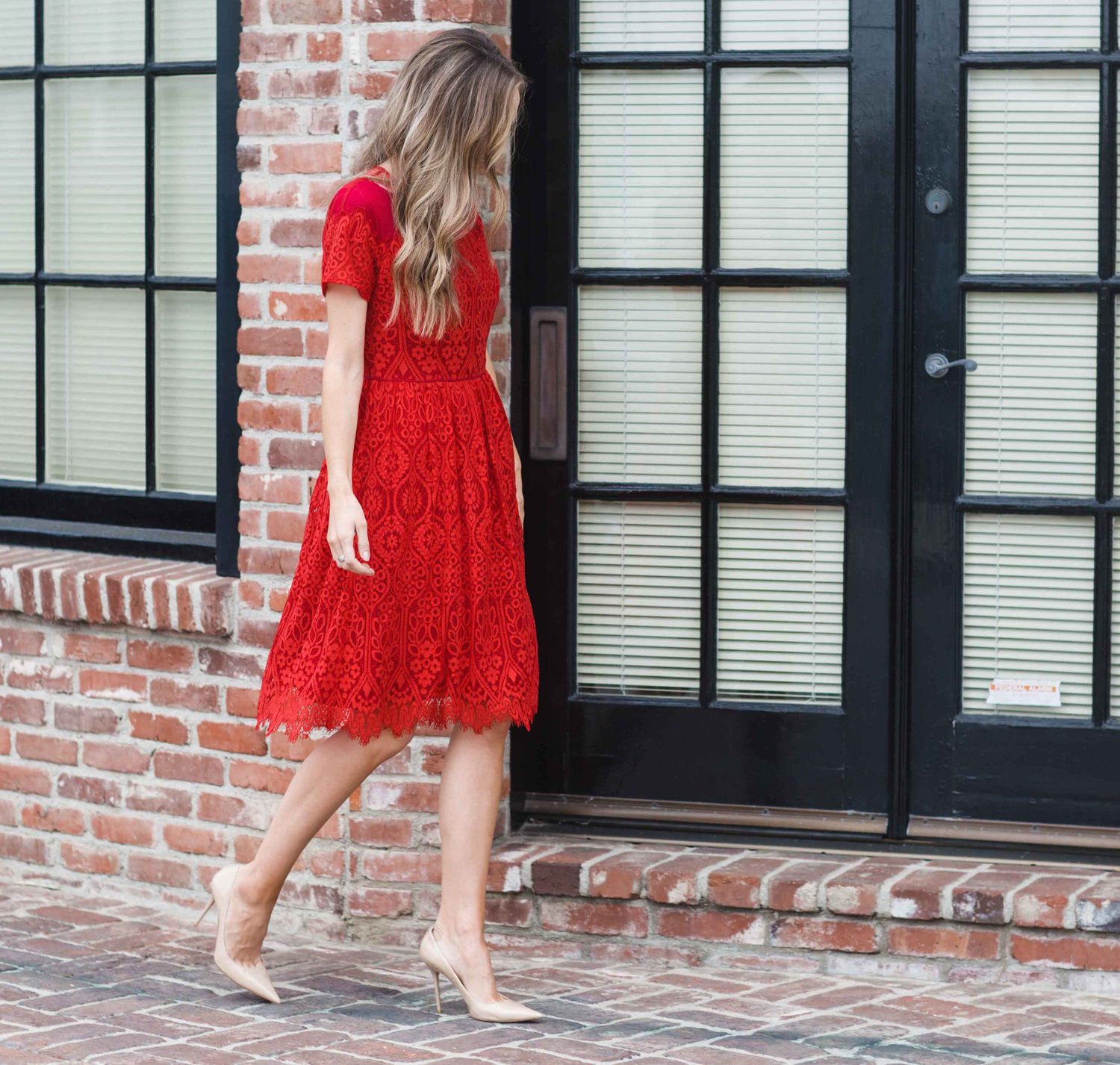 Lace red dress
