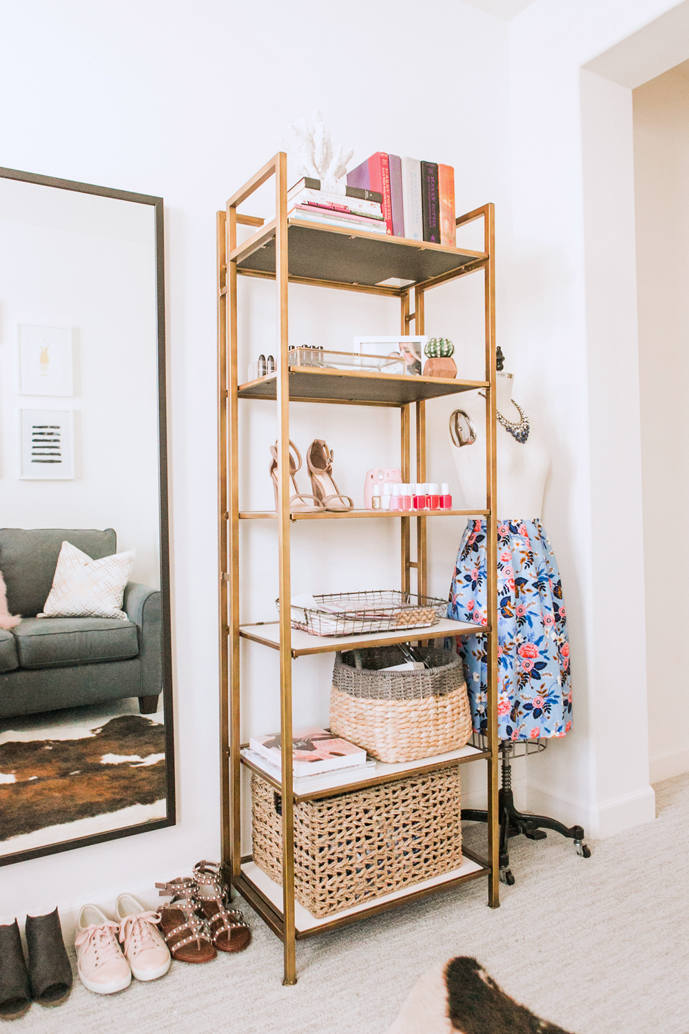 Merrick's Art Gold Bookshelf