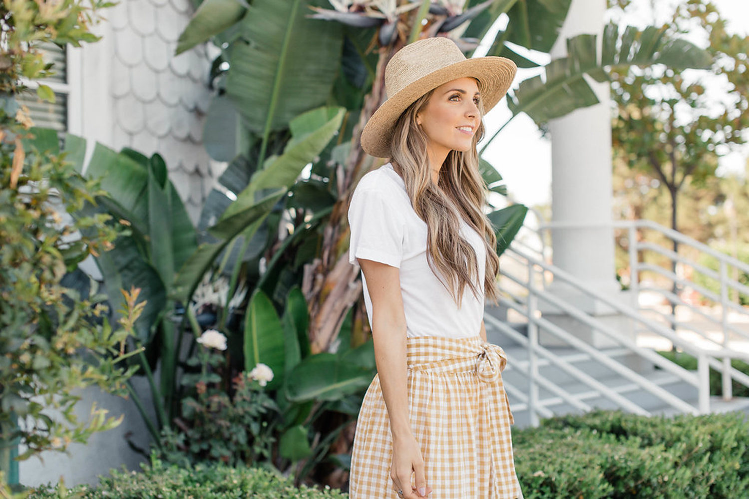 Merrick's Art White and Gingham