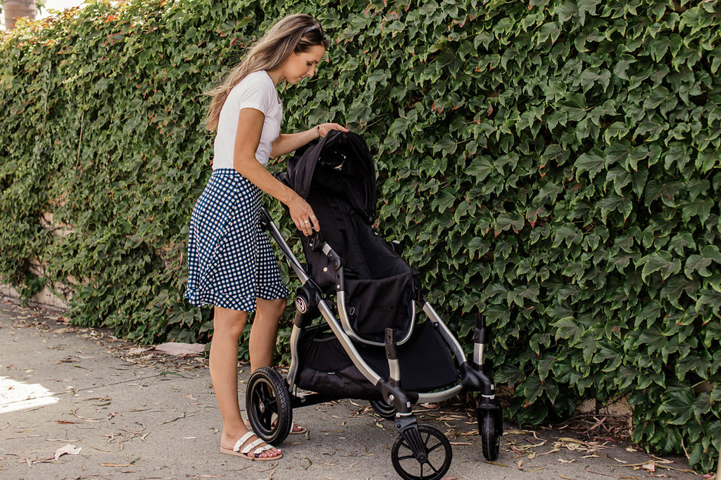 merricksart.com | installing a seat on the baby jogger city select