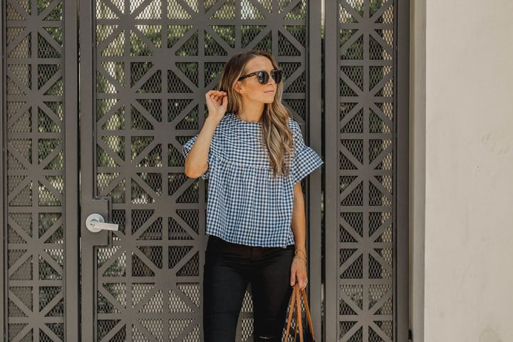 this easy DIY Ruffle Sleeve is perfect for fall