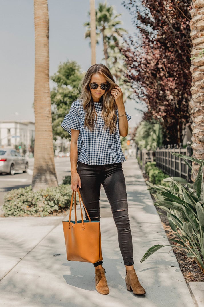 DIY this gingham ruffle sleeve top for fall