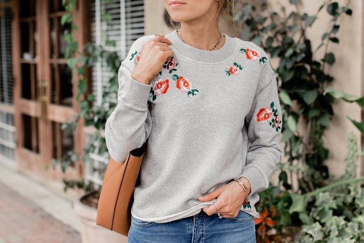 the prettiest embroidered sweatshirt | merricksart.com