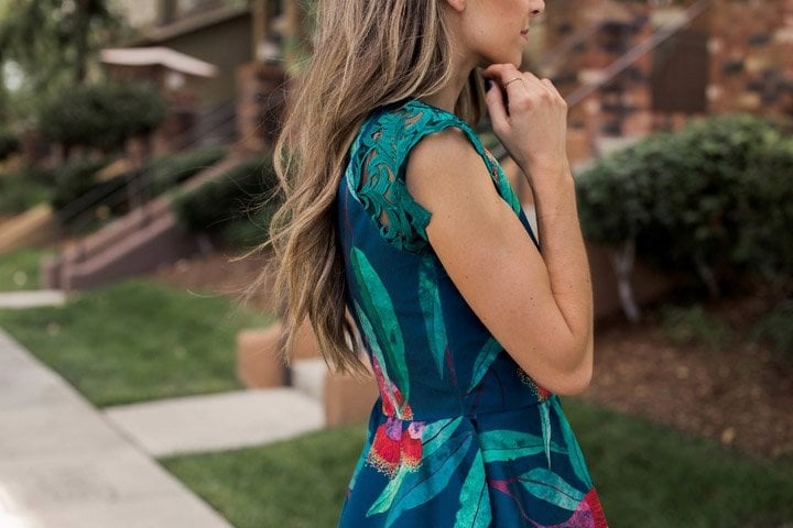 lace cap sleeves