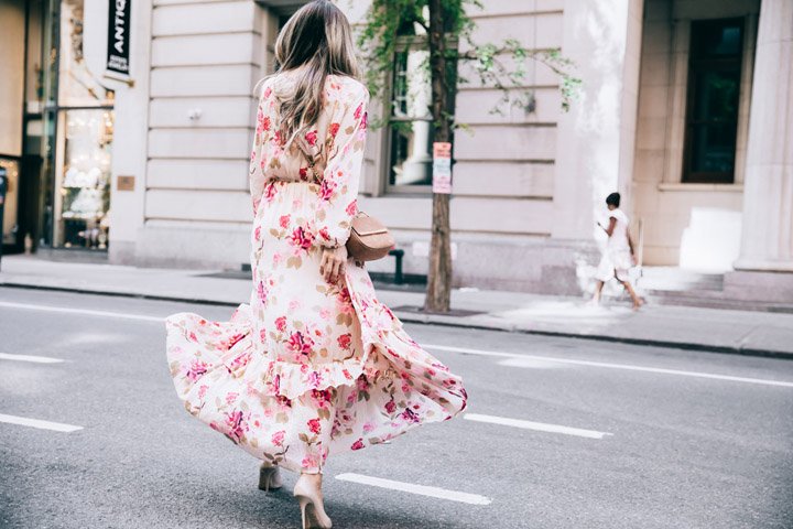 the prettiest floral maxi dress