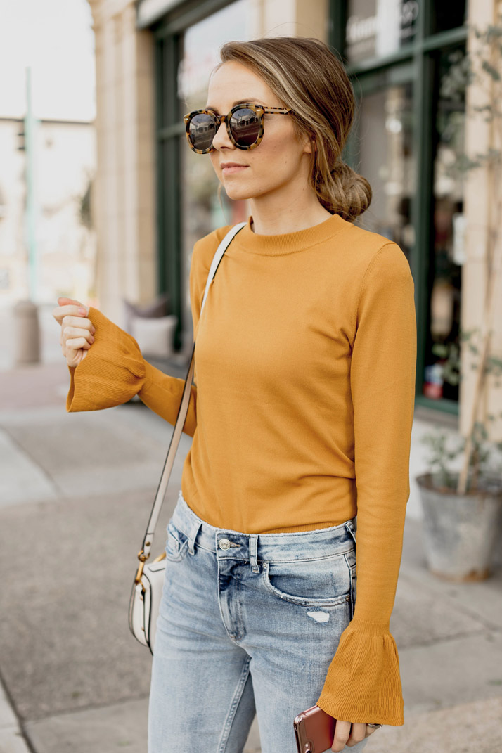 wrist bell sleeves