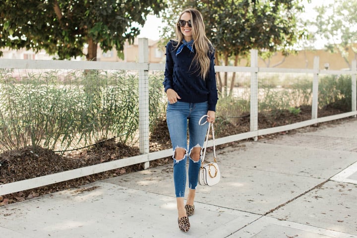 an easy outfit for transitioning to fall