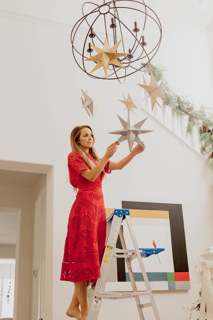 How to put up hanging stars in your home