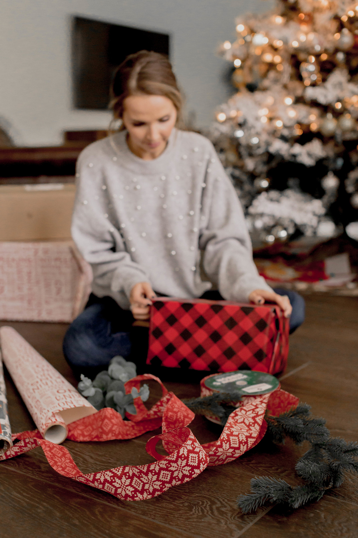 wrapping presents with retailmenot