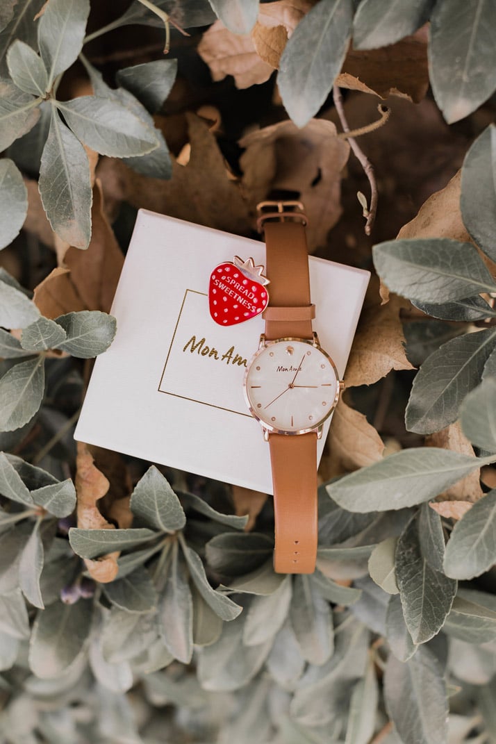 strawberry pin and mon amie food watch