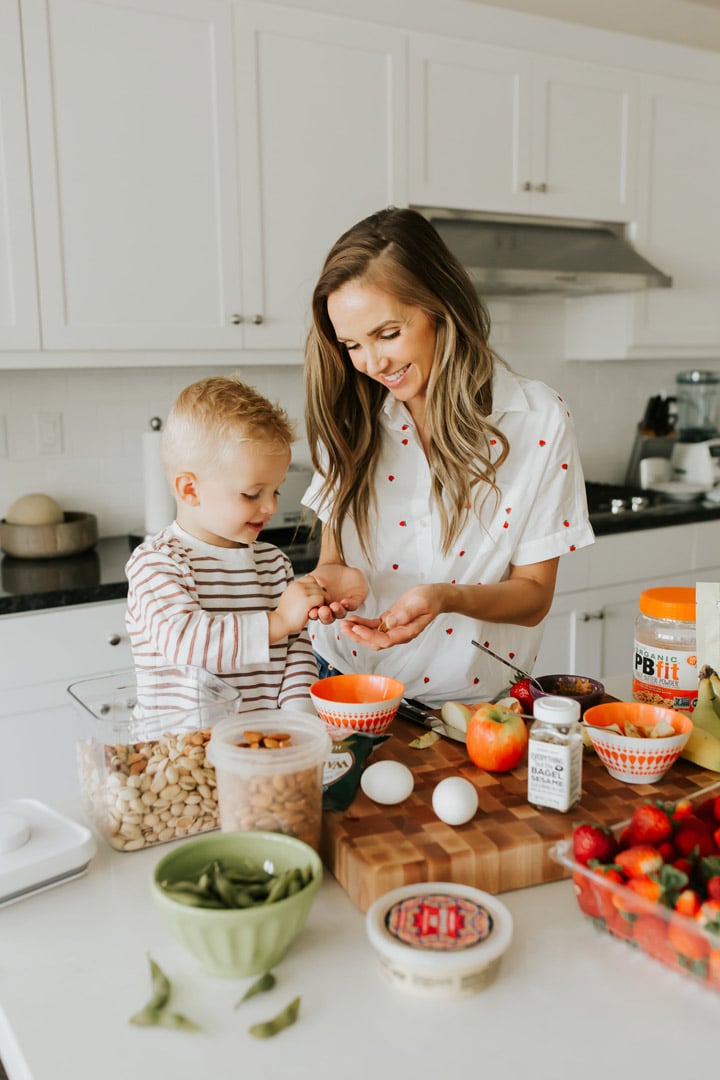 quick and easy snacks for families
