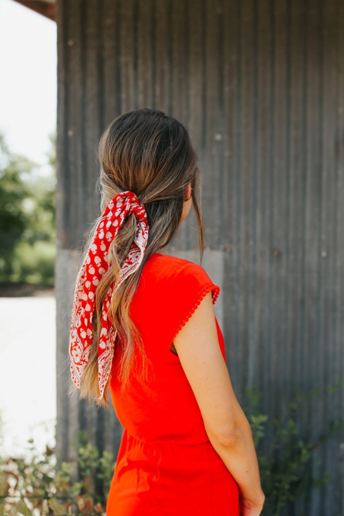 tie a bandana in your hair to make a simple summer outfit a little more special