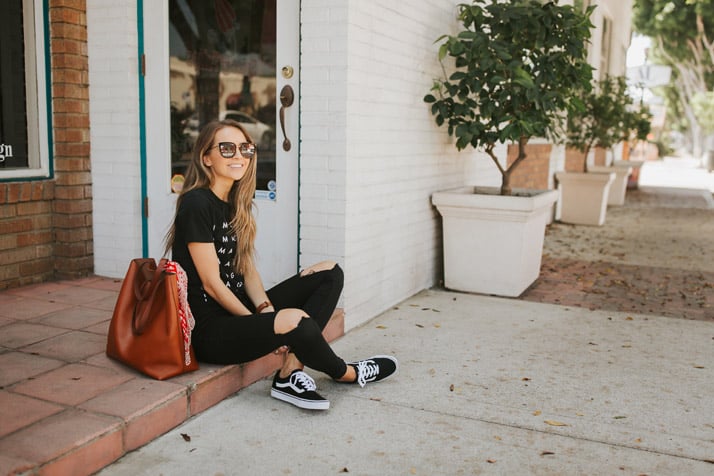 graphic tee outfit