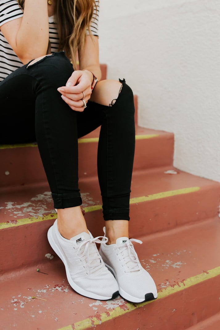 cute and comfy walking shoes for travel