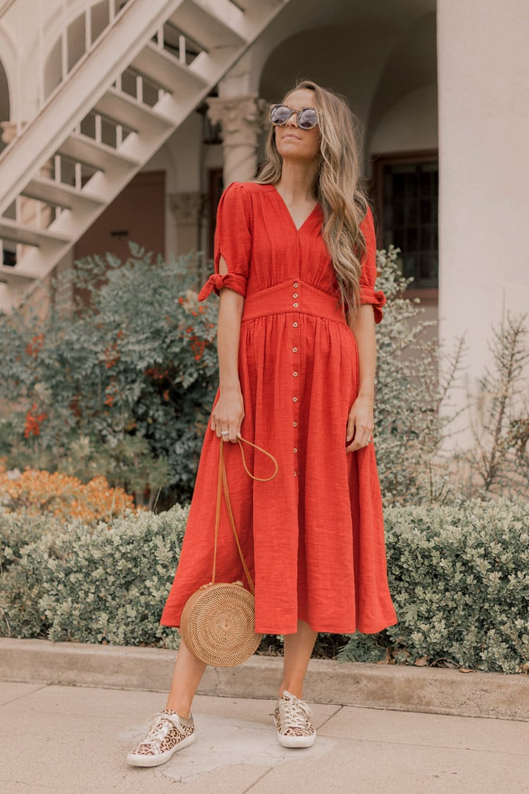 how to wear sneakers with dresses
