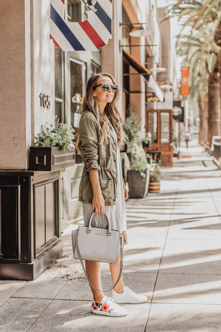 how to wear sneakers with dresses