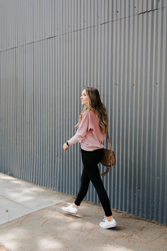 super flattering black jeans from american eagle