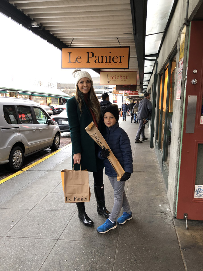 breakfast at le panier seattle