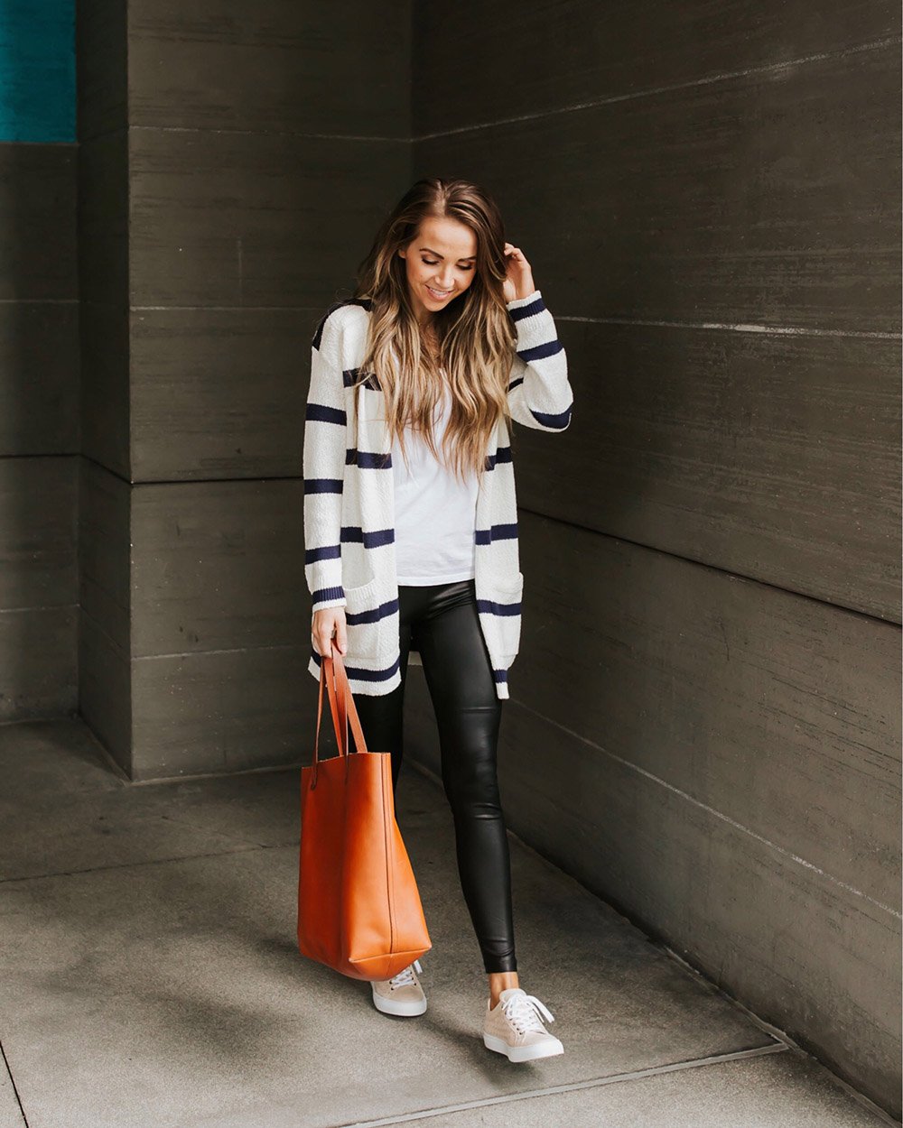 black leggings outfit