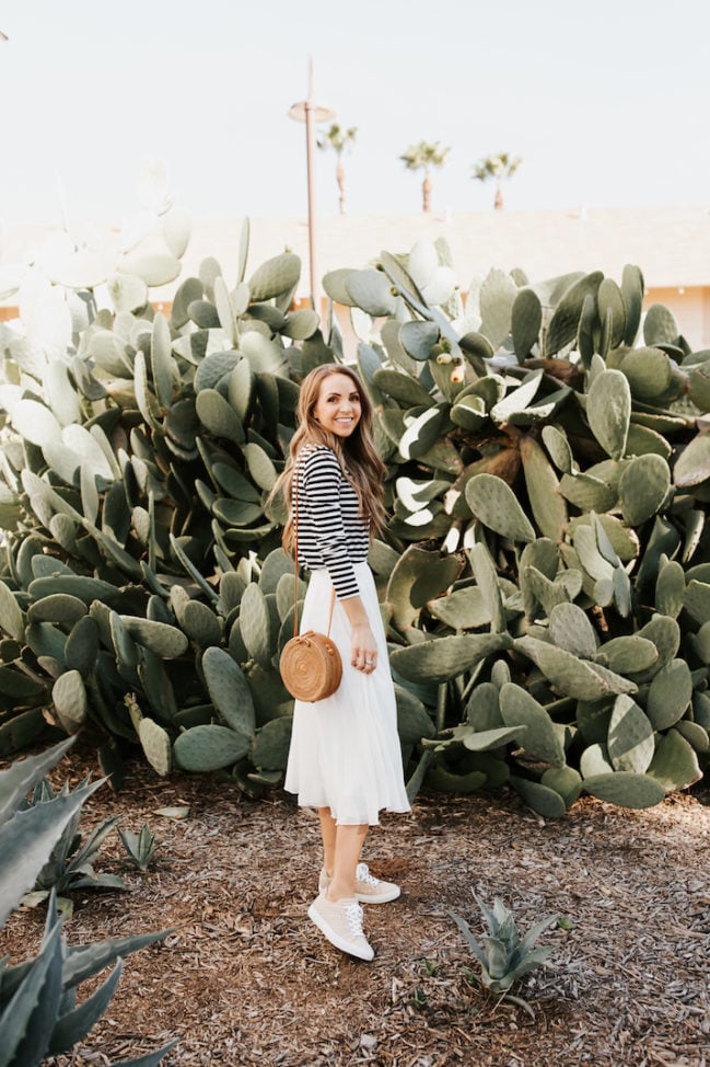 closet staples: how to style sneakers