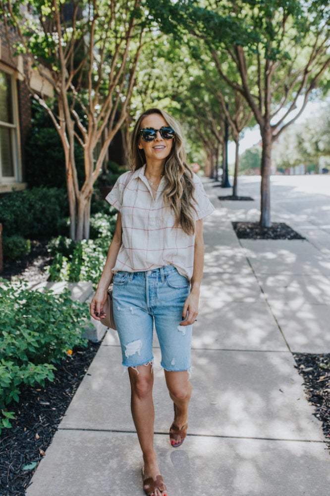 bermuda shorts outfit idea with madewell top