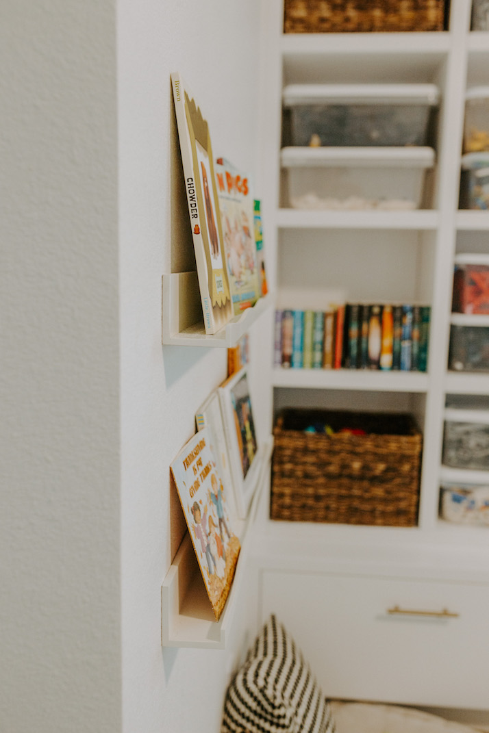 flower kids floating bookshelves