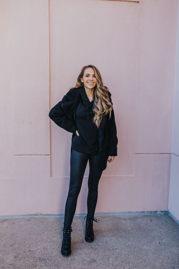 faux leather leggings outfit