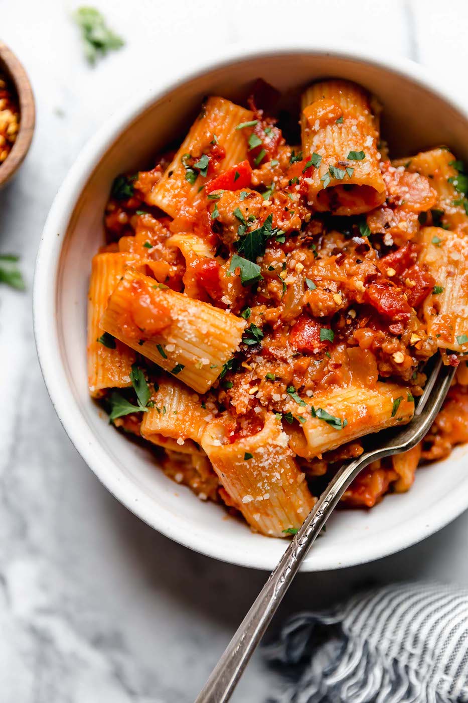 weekly menu - sausage pepper pasta