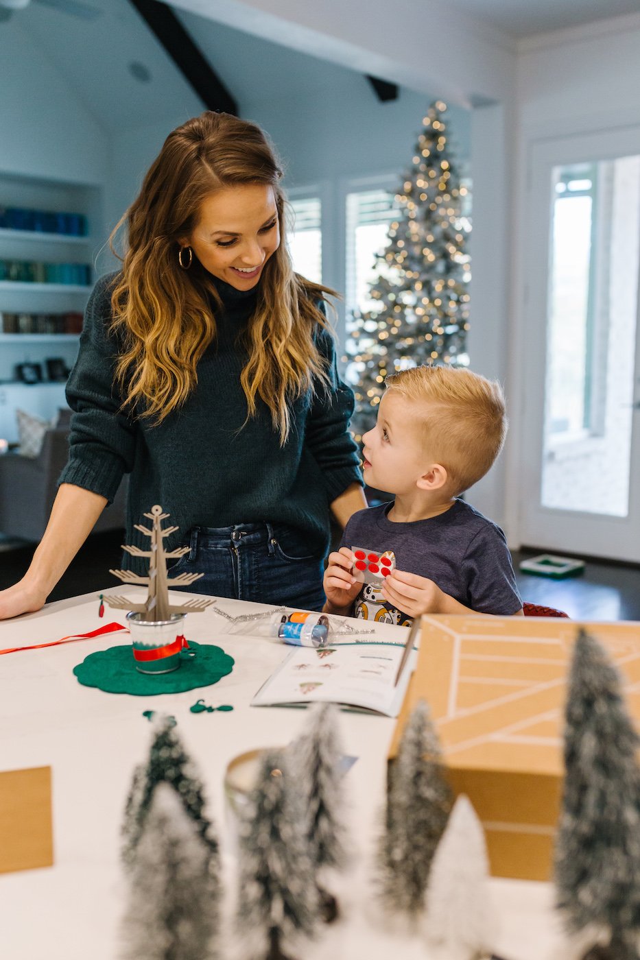 STEAM based projects for kids - check out these boxes from the new Kiwi Co Store!