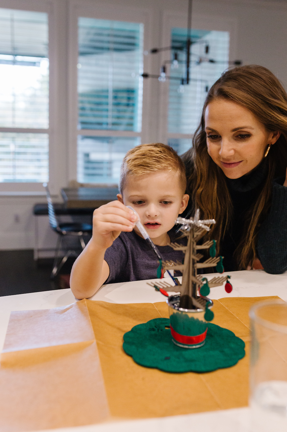 STEAM based projects for kids - check out these boxes from the new Kiwi Co Store!
