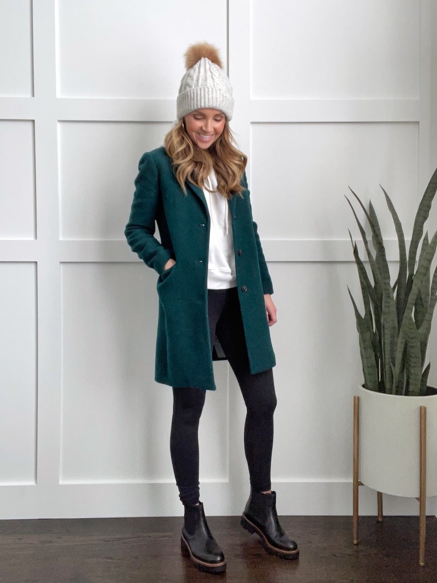 black leggings with hoodie and black chelsea boots outfit