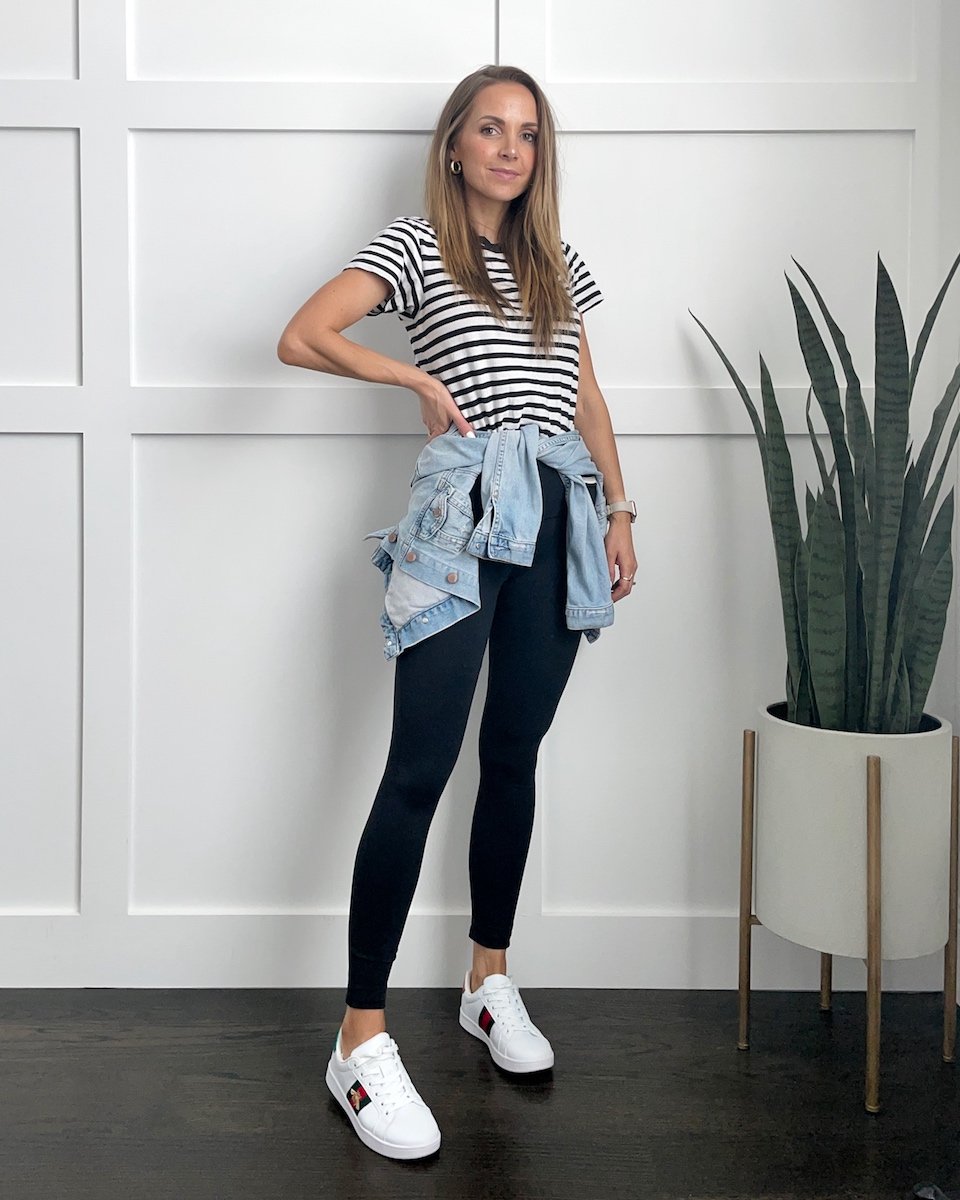 striped tees with black leggings