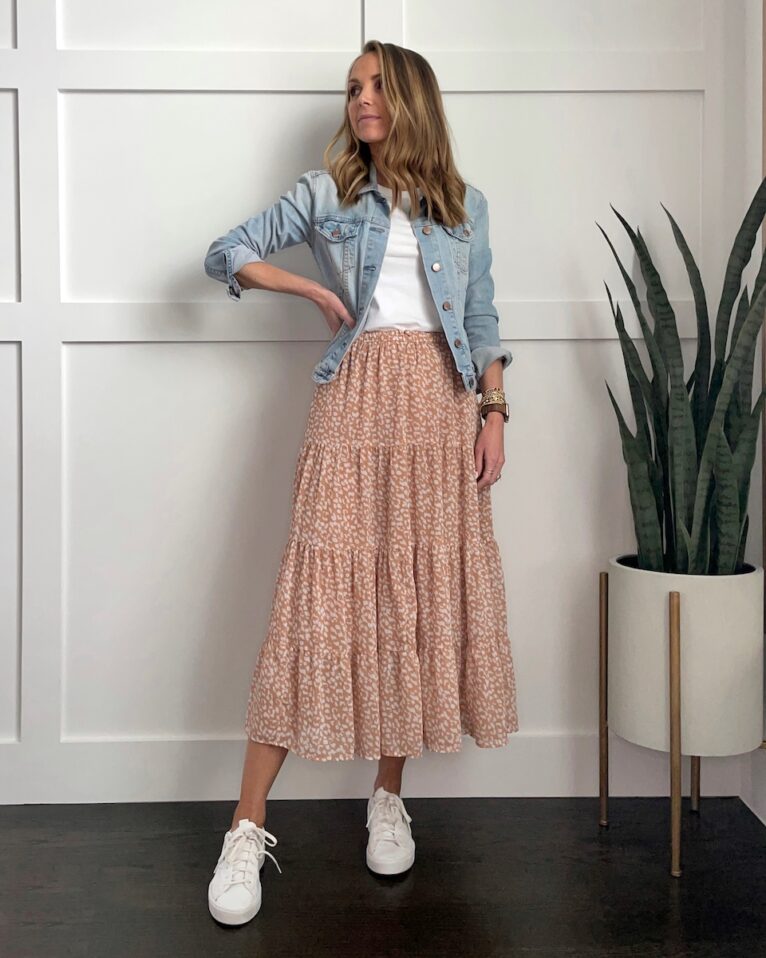 tiered skirt with sneakers