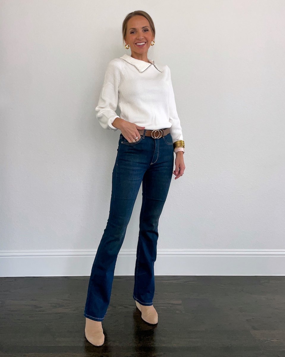 flared jeans with sweater and belt
