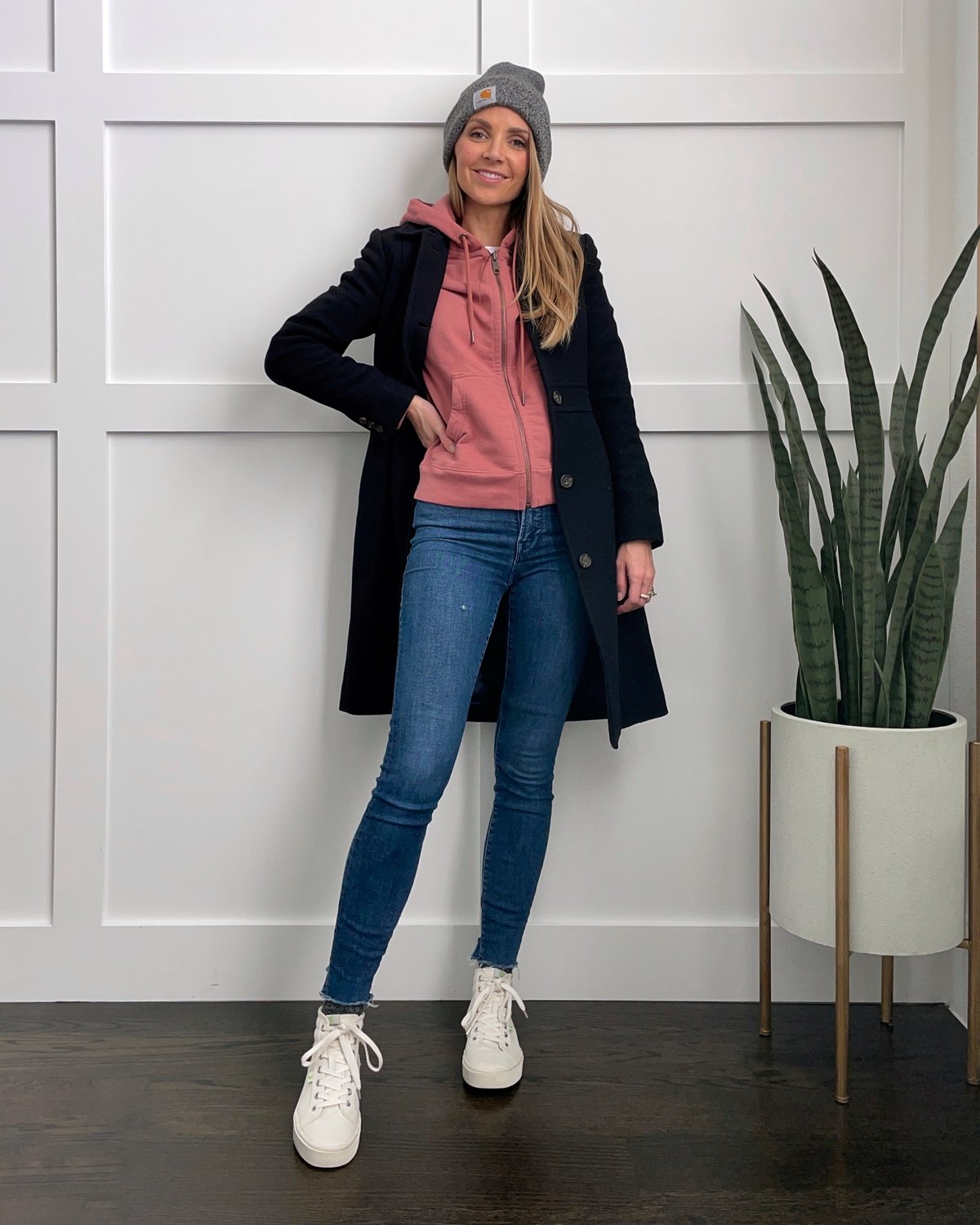 beanie with jeans and sweatshirt