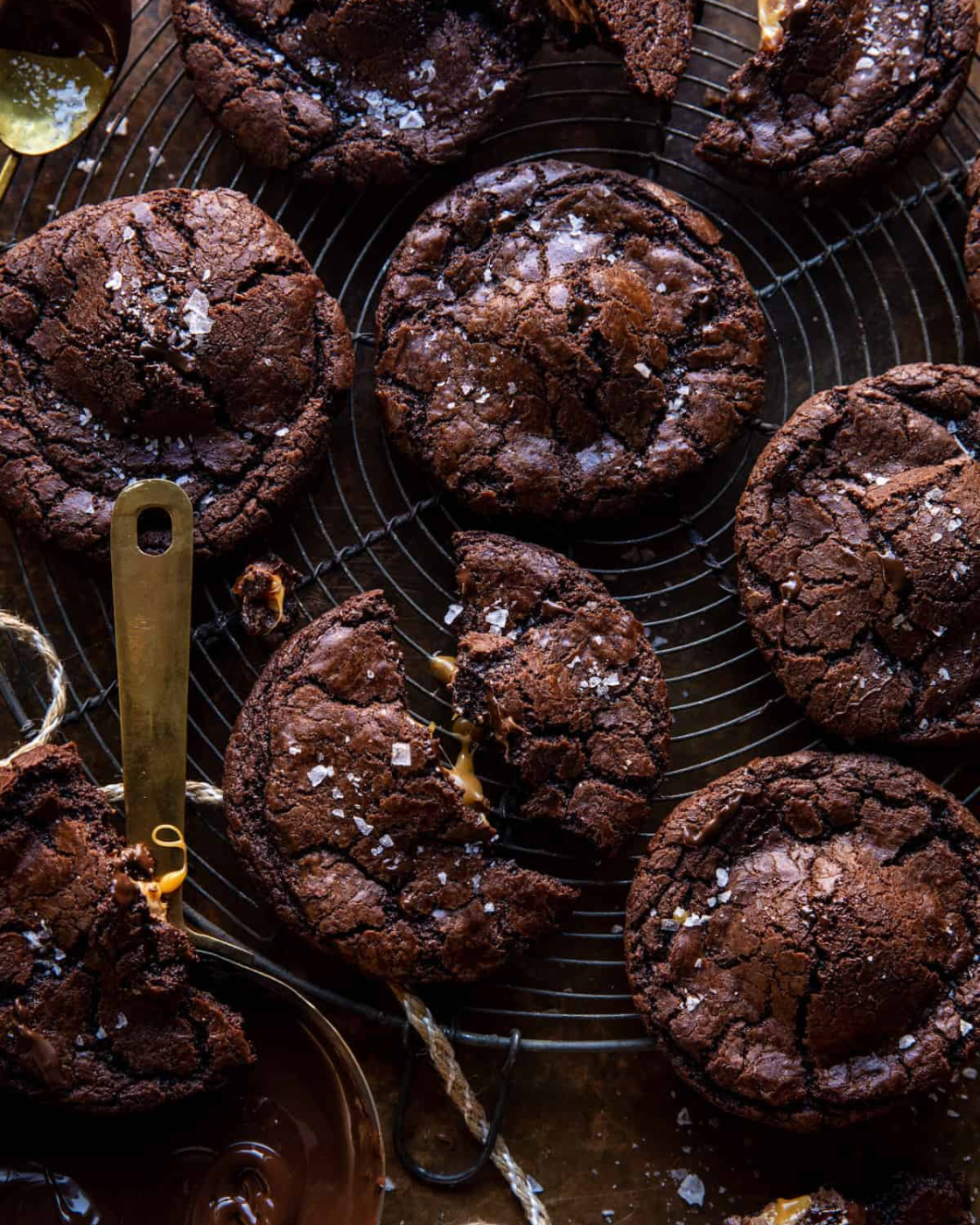 Caramel stuffed brownie cookies