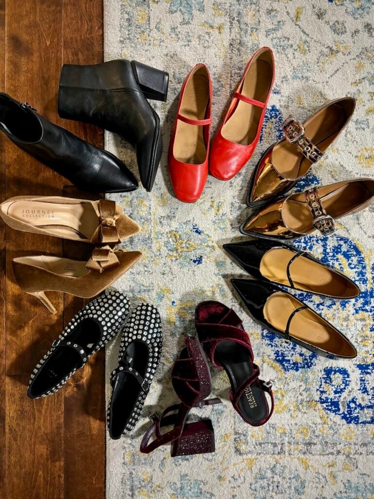 holiday shoes merricksart